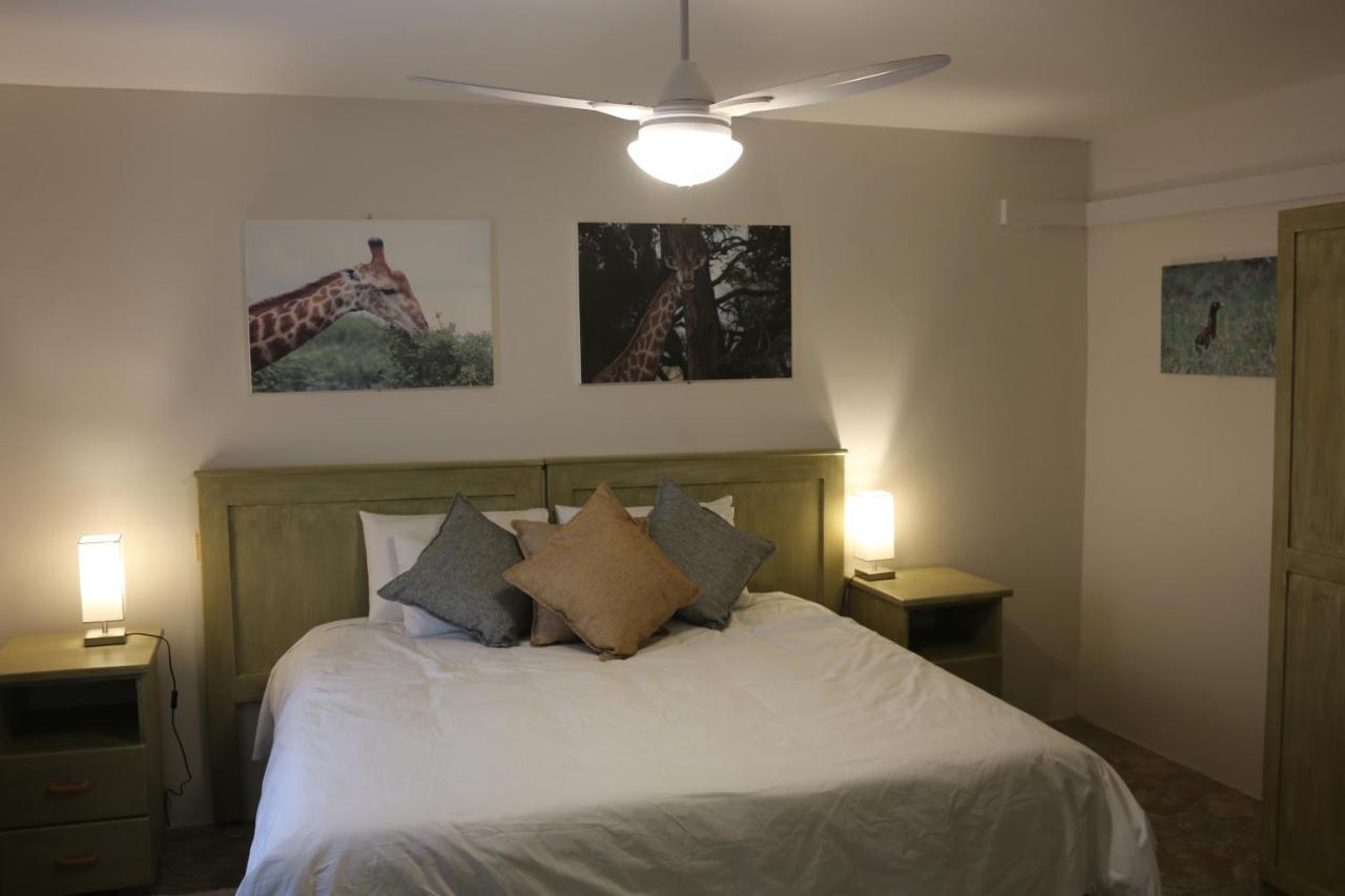 Livivane Guest House Simunye Экстерьер фото